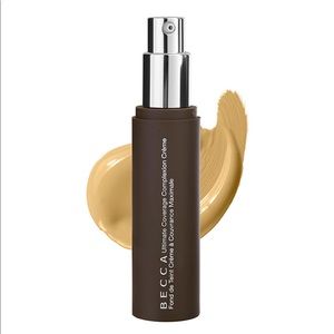Ultimate Coverage Complexion Creme in Olive